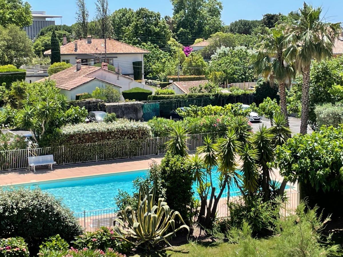 Studio De Standing Climatise, Avec Piscine, Proche De La Mer Фрежюс Экстерьер фото